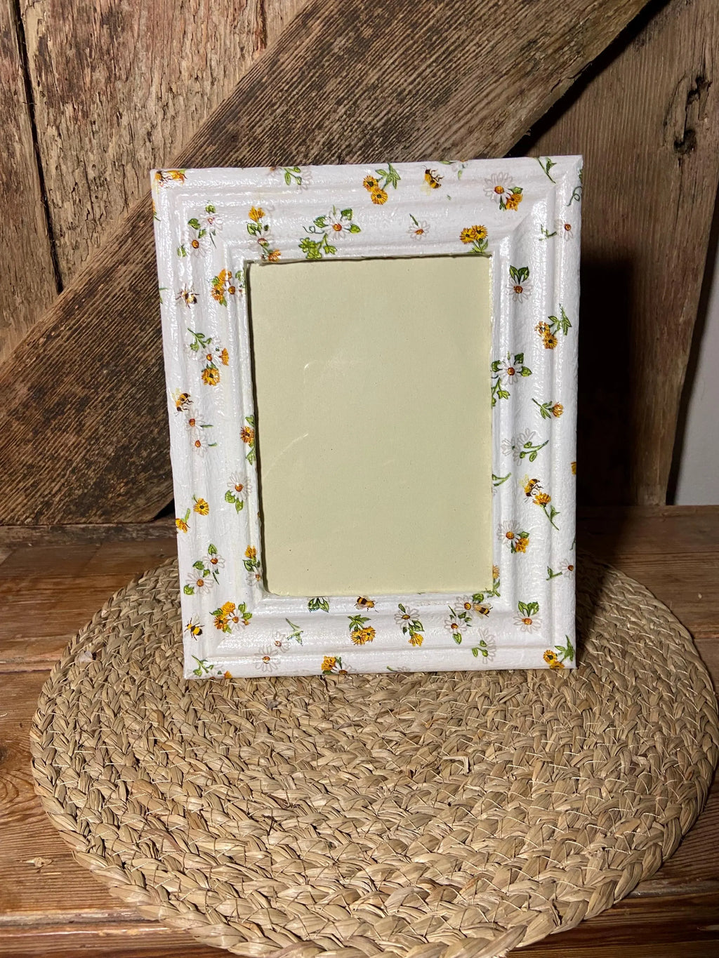 front shot wooden photo frame yellow white green daisy cottage core home depot vintage floral mothers day birthday