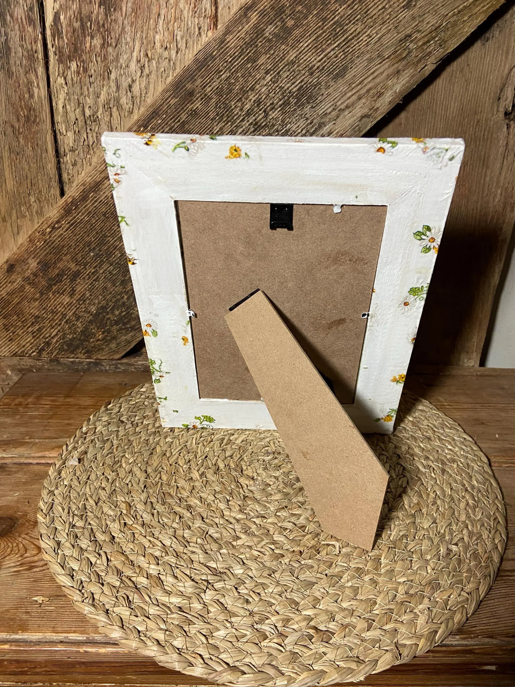 green white yellow daisy back shot wooden photo frame mothers day birthday cottage core home decor vintage floral