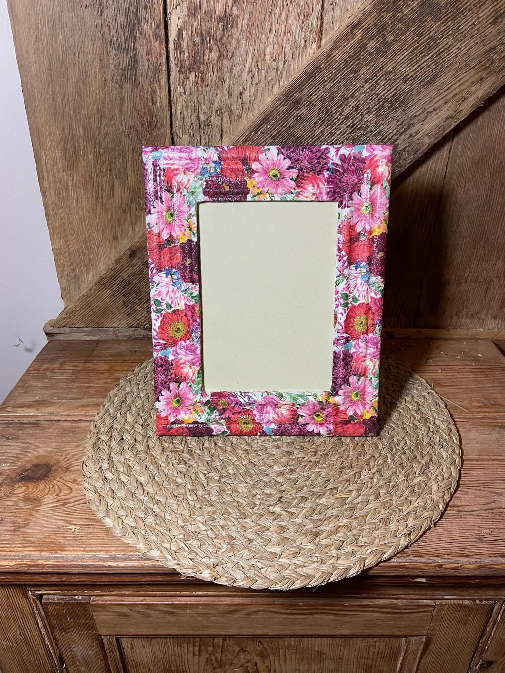 daisy front shot pink purple photo frame cottage core home decor vintage floral mothers day birthday