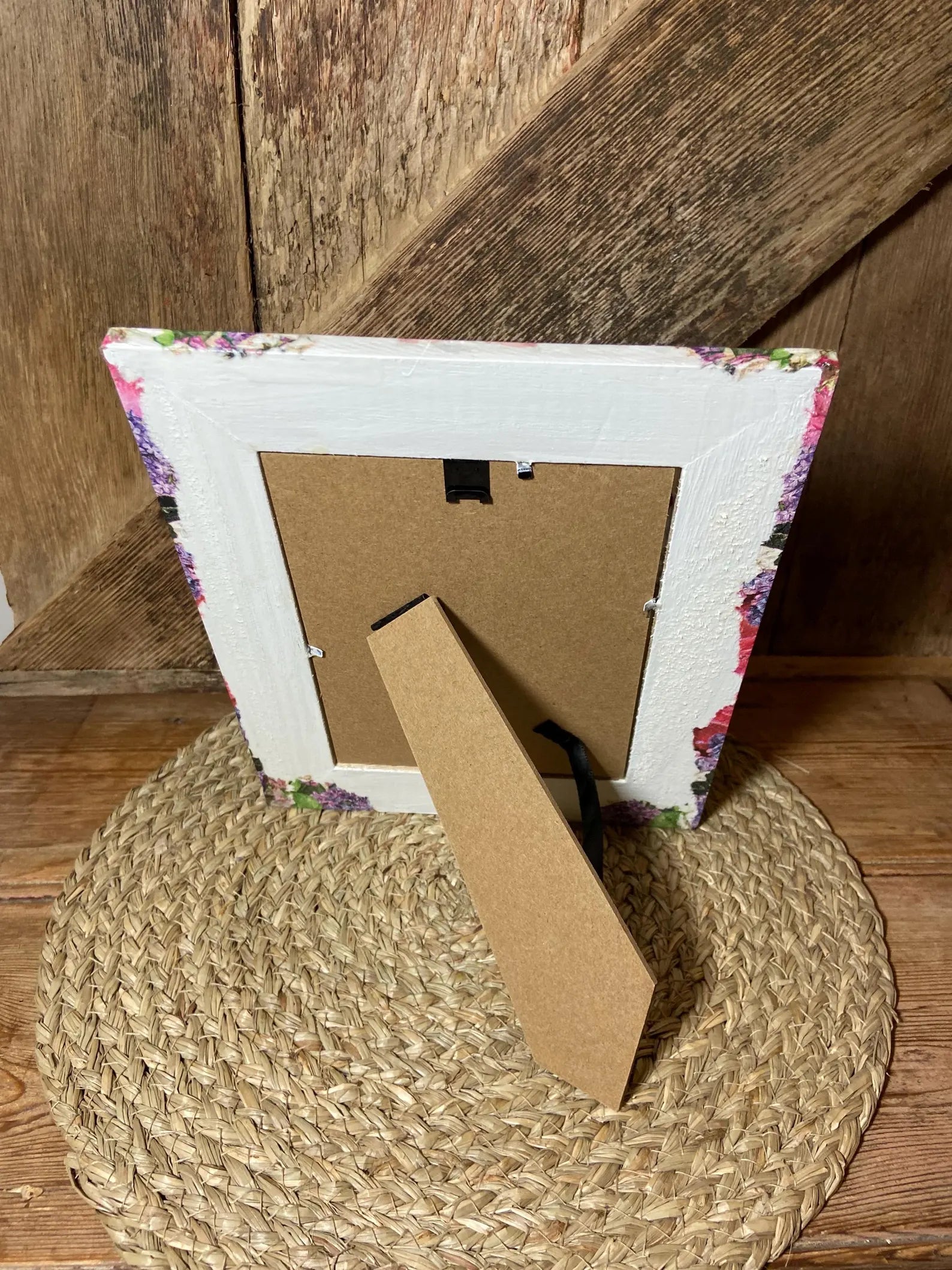 DARK FLORAL PHOTO FRAME