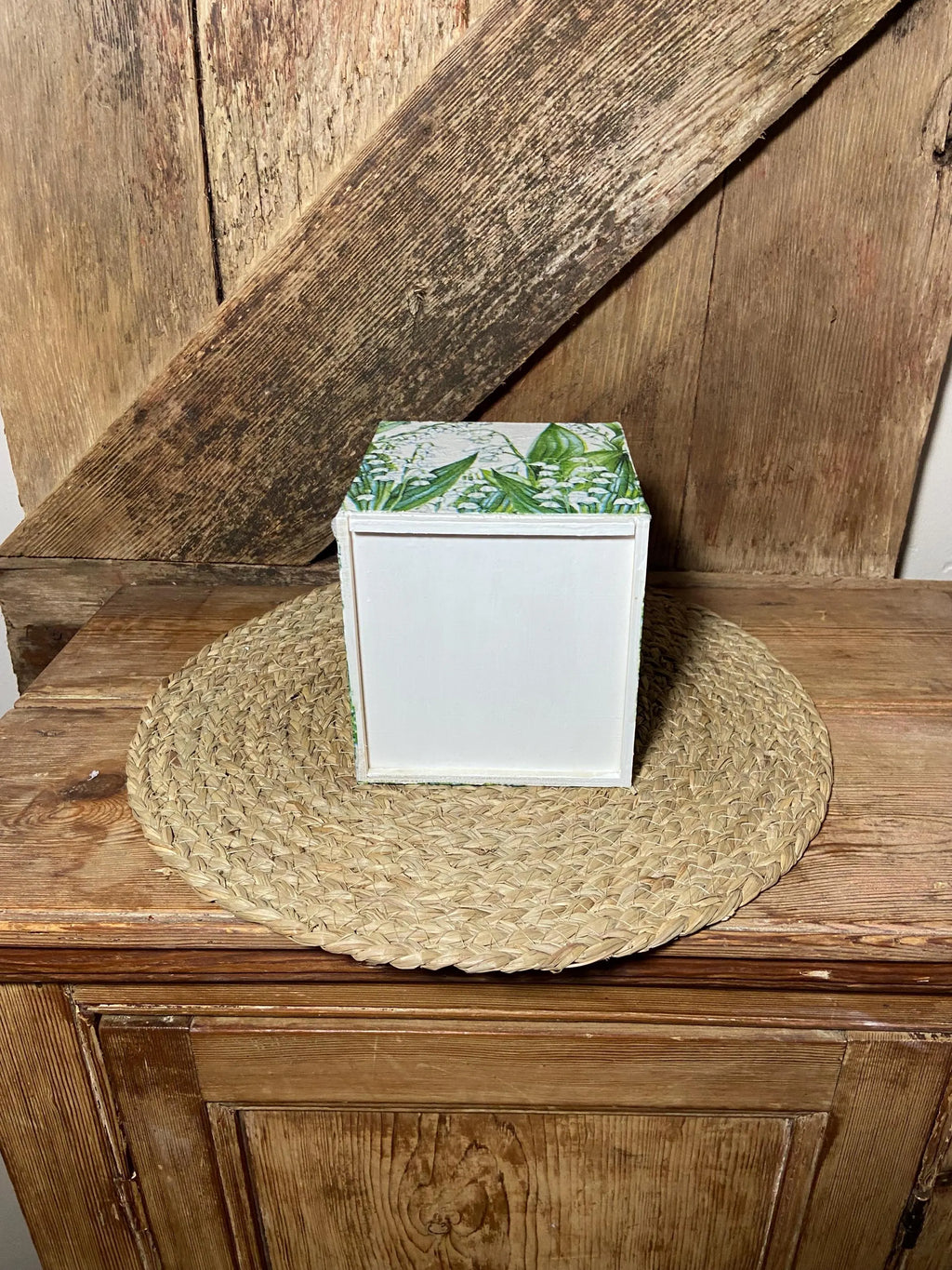 bottom shot tissue box lily of the valley green white cottage core vintage floral home decor birthday 