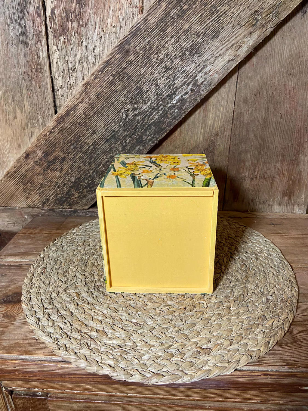bottom shot wooden tissue box daffodil yellow cottage core home decor vintage floral mothers day birthday