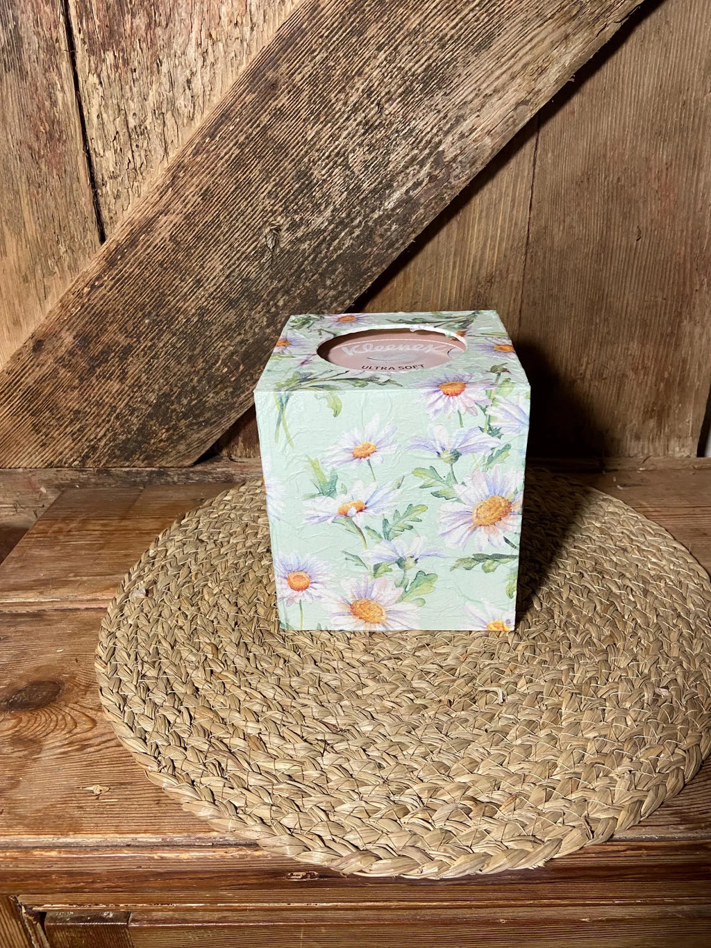 front shot daisy wooden tissue box daisy yellow white green home decor vintage floral cottage core birthday mothers day